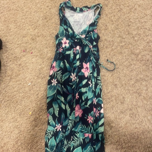 Old Navy Dresses & Skirts - MIDI tropical maternity dress
